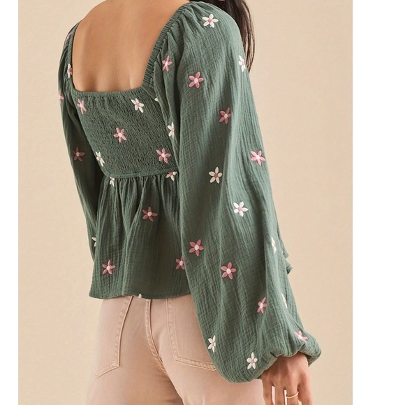 Boho Green Floral Embroidered gauze Long Sleeve Blouse - Picture 4 of 6